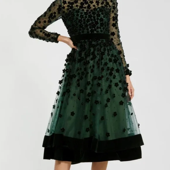 Mac Duggal Long Sleeve Fit & Flare Velvet Embellished Cocktail Dress - Picture 1 of 3